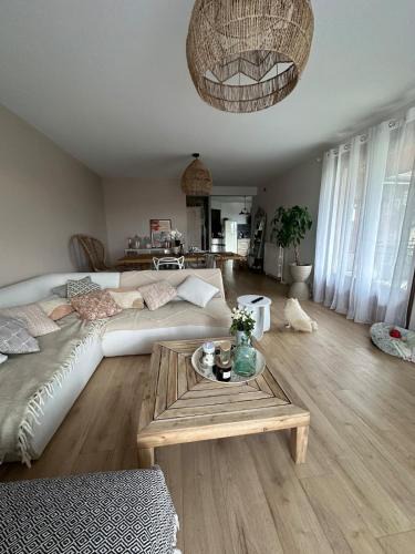 Saint-Genix-sur-Guiers Apartment | Chachou