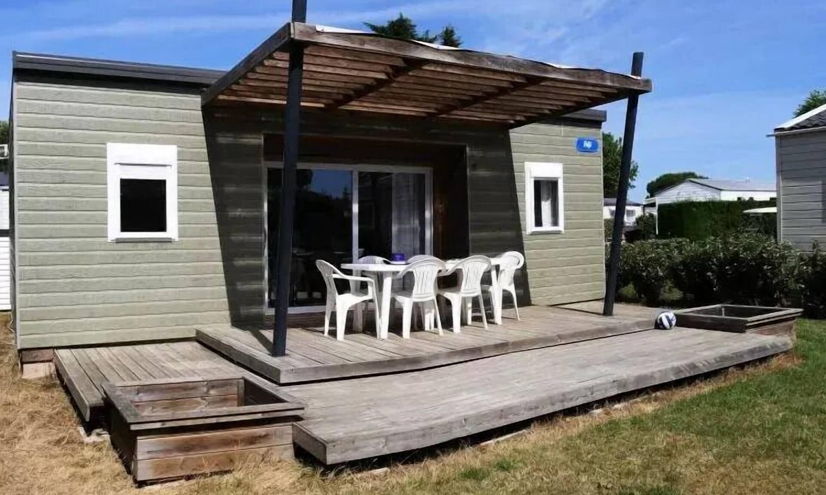Longeville-sur-Mer Ski Chalet | Chadotel La Bolée d'Air * - C- Chalet Alizé - 3 bedrooms 6 people