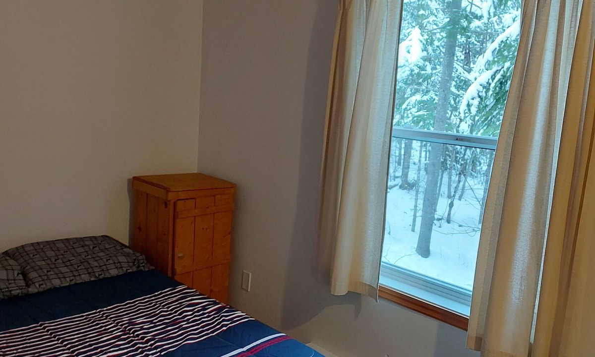 Saint-Joseph-de-Coleraine Ski Chalet | Chalet Desjardins - All the comforts of home.