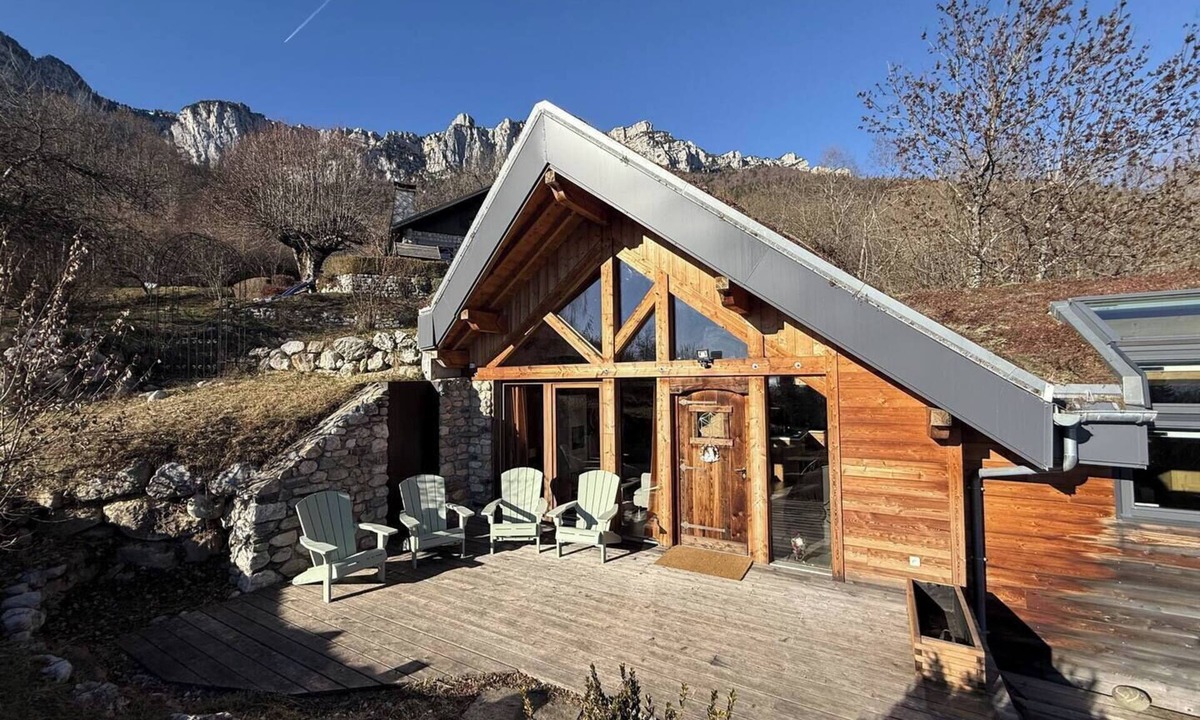 Saint-Bernard Ski Chalet | Chalet in the Chartreuse