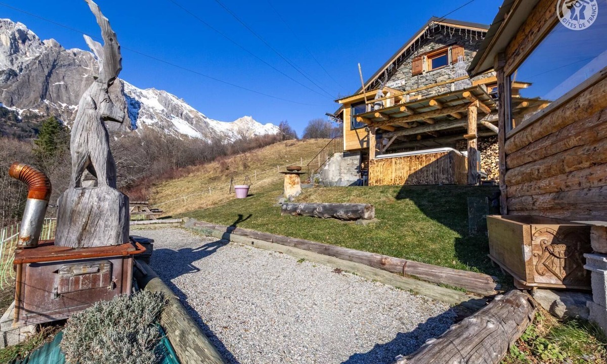 Saint-Michel-de-Maurienne House | Chalet D'alpage Ibex