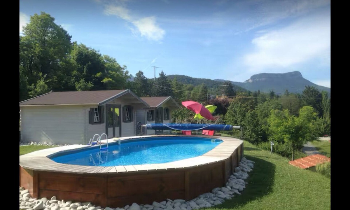 Aouste-sur-Sye Ski Chalet | Chalet 1 breakfast included