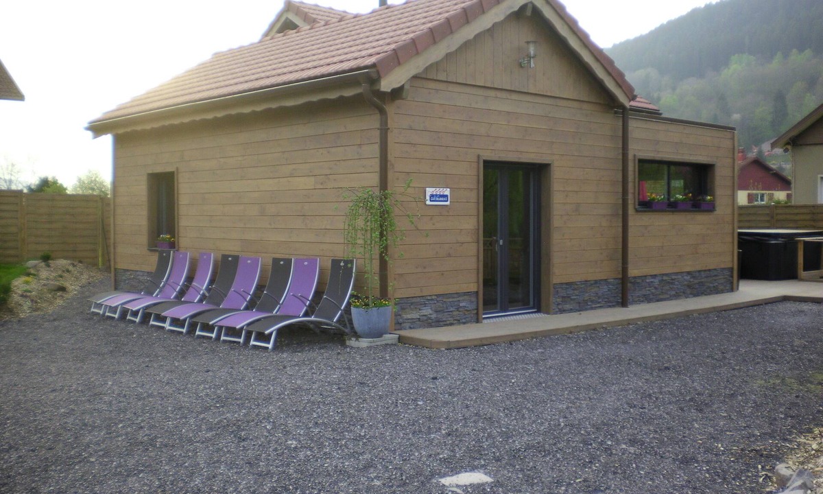 Sapois Ski Chalet | CHALET 120M & SPA +LINGE