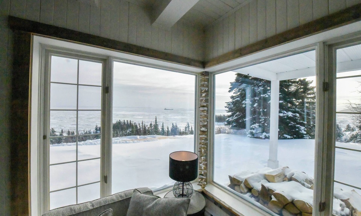 Port-au-Saumon Cabin | Chalet 2 Îles