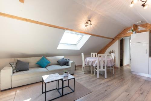 Ouzous House | Chalet 2 Pièces Avec Terrasse