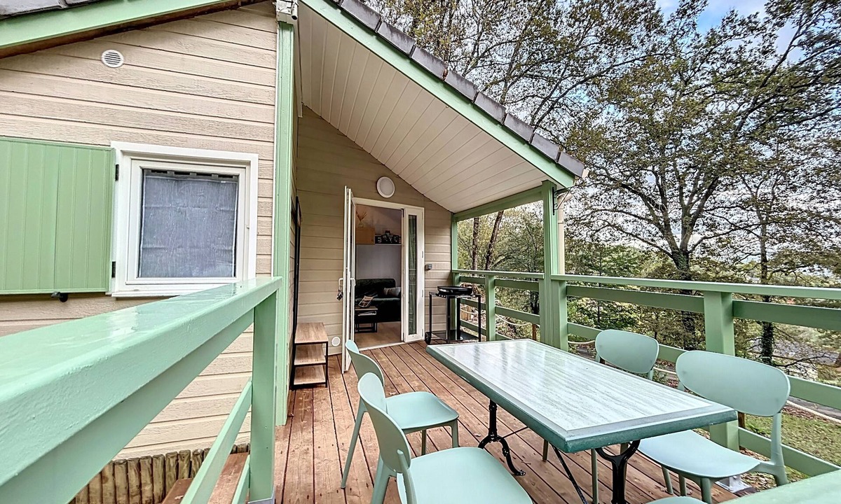 Lissac-sur-Couze Ski Chalet | Chalet 29