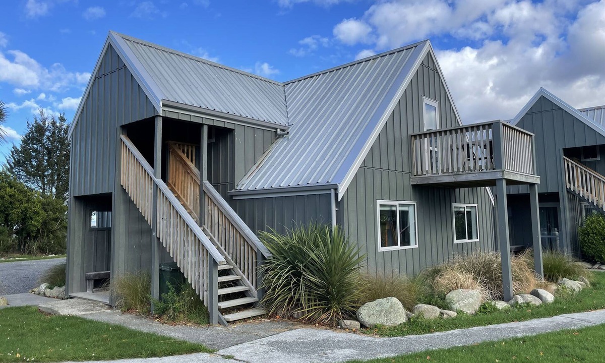 Methven Ski Chalet | Chalet 4 (1 Bed) Pudding Hill