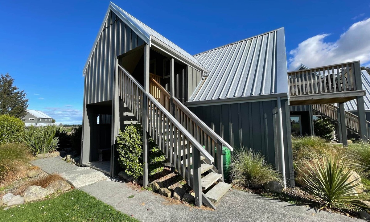 Methven Ski Chalet | Chalet 6 (1 Bed) Pudding Hill