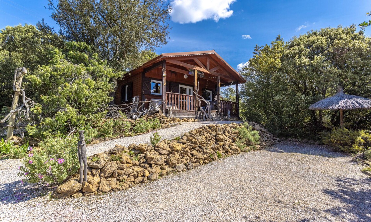 Rouffiac-des-Corbieres House | Chalet 'Afrique' with Mountain Views, Shared Pool, and Private Terrace