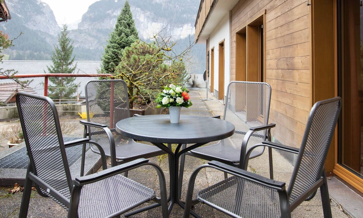 Grindelwald Apartment | Chalet Abendrot apARTments by Interhome