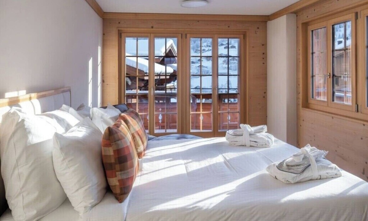 Grindelwald Ski Chalet | Chalet Alia is a beautiful, large single family home