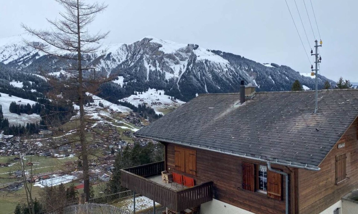 Lenk Ski Chalet | Chalet Alpenmoos 7 min Skilift, 7 min Village
