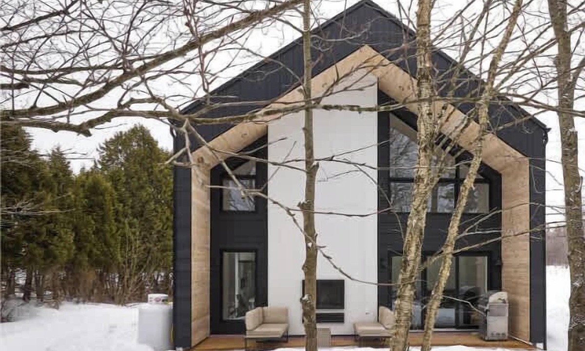 Saint-Raymond Ski Chalet | Chalet Altitude, Riverfront, Pet-Friendly