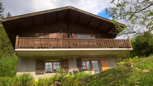 Plaffeien Apartment | Chalet Am Waldrand