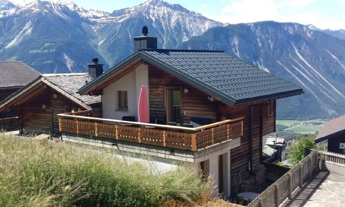 Albinen Ski Chalet | Chalet Angelika