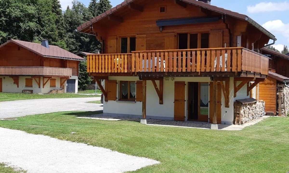 Lamoura Ski Chalet | Chalet at the foot of the Serra station for stays with family or friends