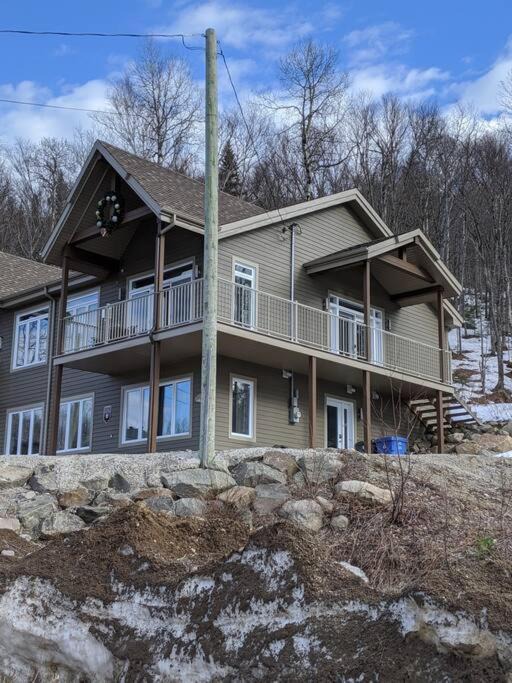 L'Anse-Saint-Jean Ski Chalet | Chalet Au petit Édouard (Mont Édouard)