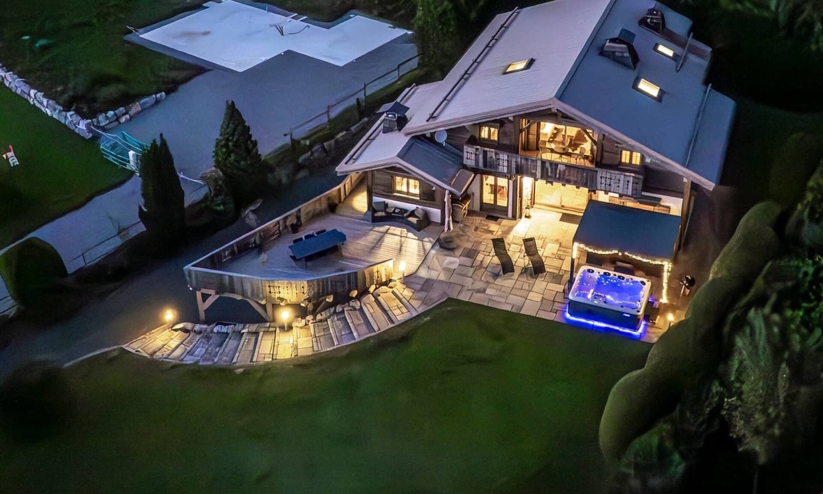 Chatillon-sur-Cluses Ski Chalet | Chalet Balmotte 810