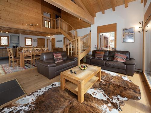 Ovronnaz Ski Chalet | Chalet Banksia by Interhome