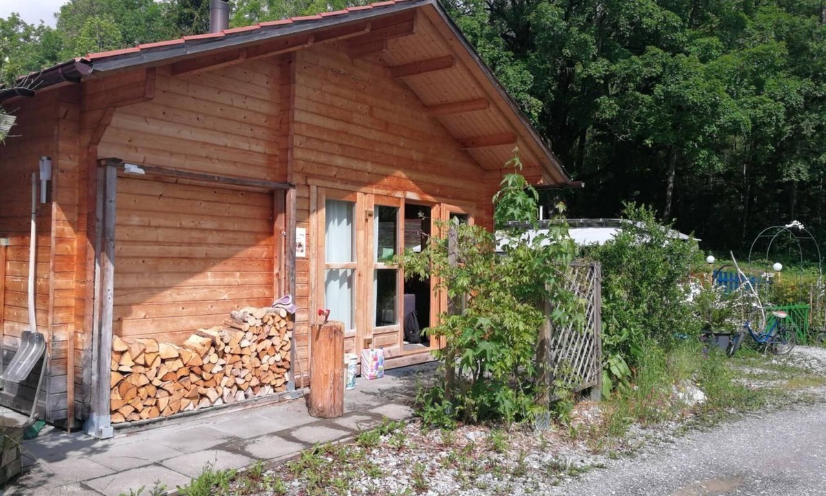 Oberwil im Simmental Ski Chalet | Chalet/Blockhaus auf Camping