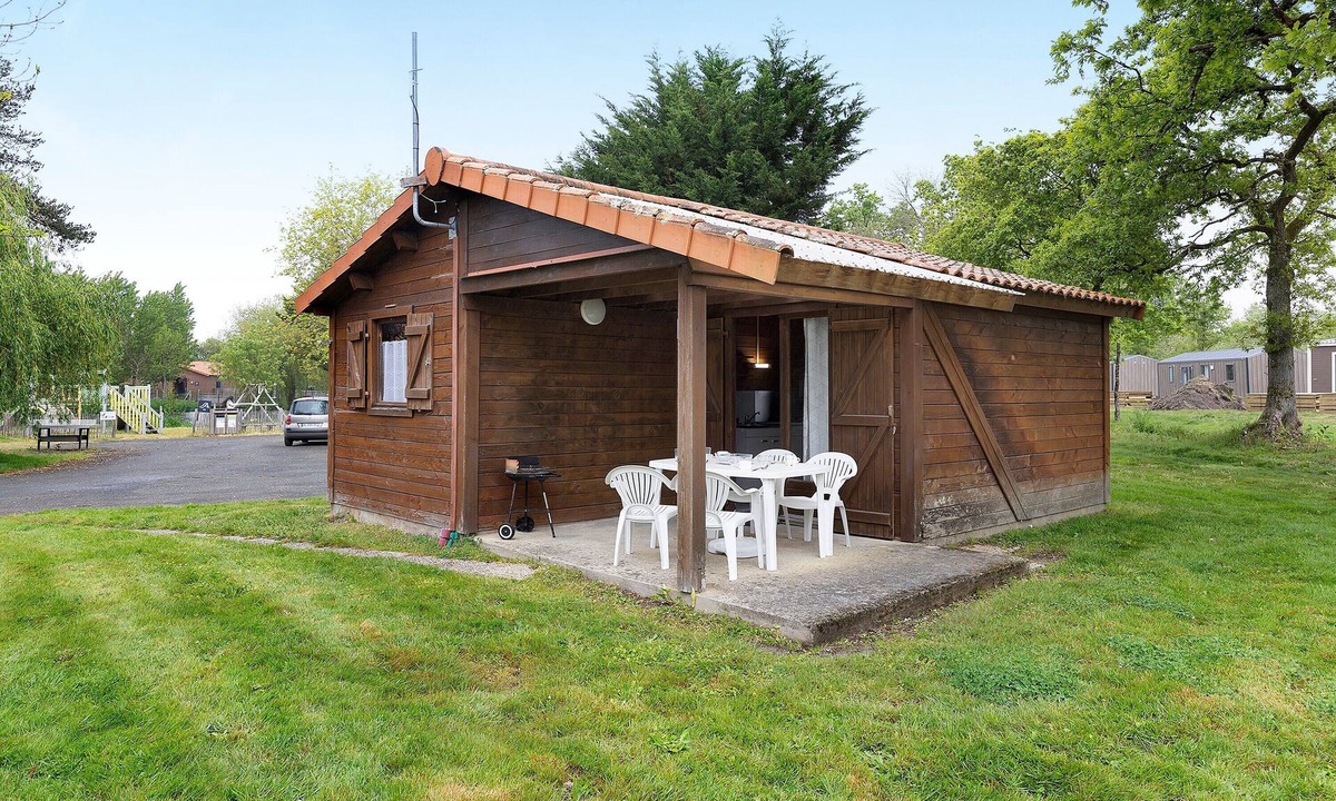 Saint-Gervais RV Rental | Chalet 'Bois 8' with Shared Pool and Private Terrace