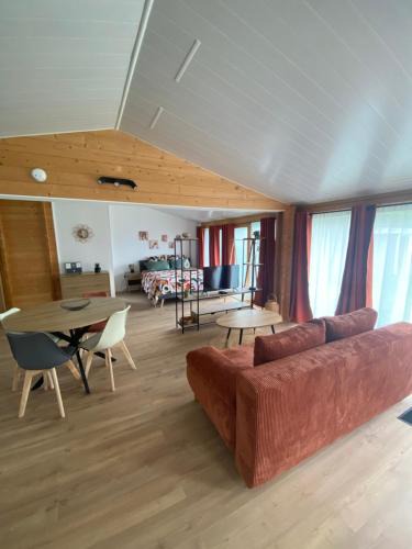 Saint-Jean-de Niost Ski Chalet | Chalet bois cosy indépendant climatisé avec petit jardin