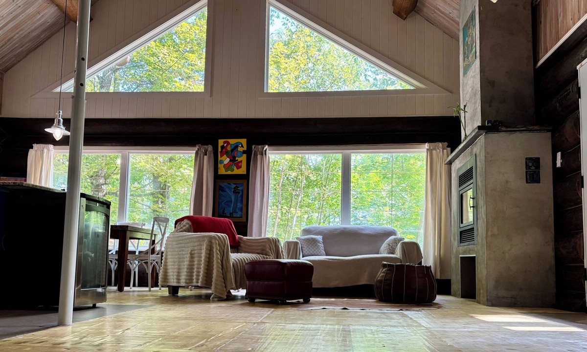 Lac-Simon Ski Chalet | Chalet bois rond rustique avec commodités moderne