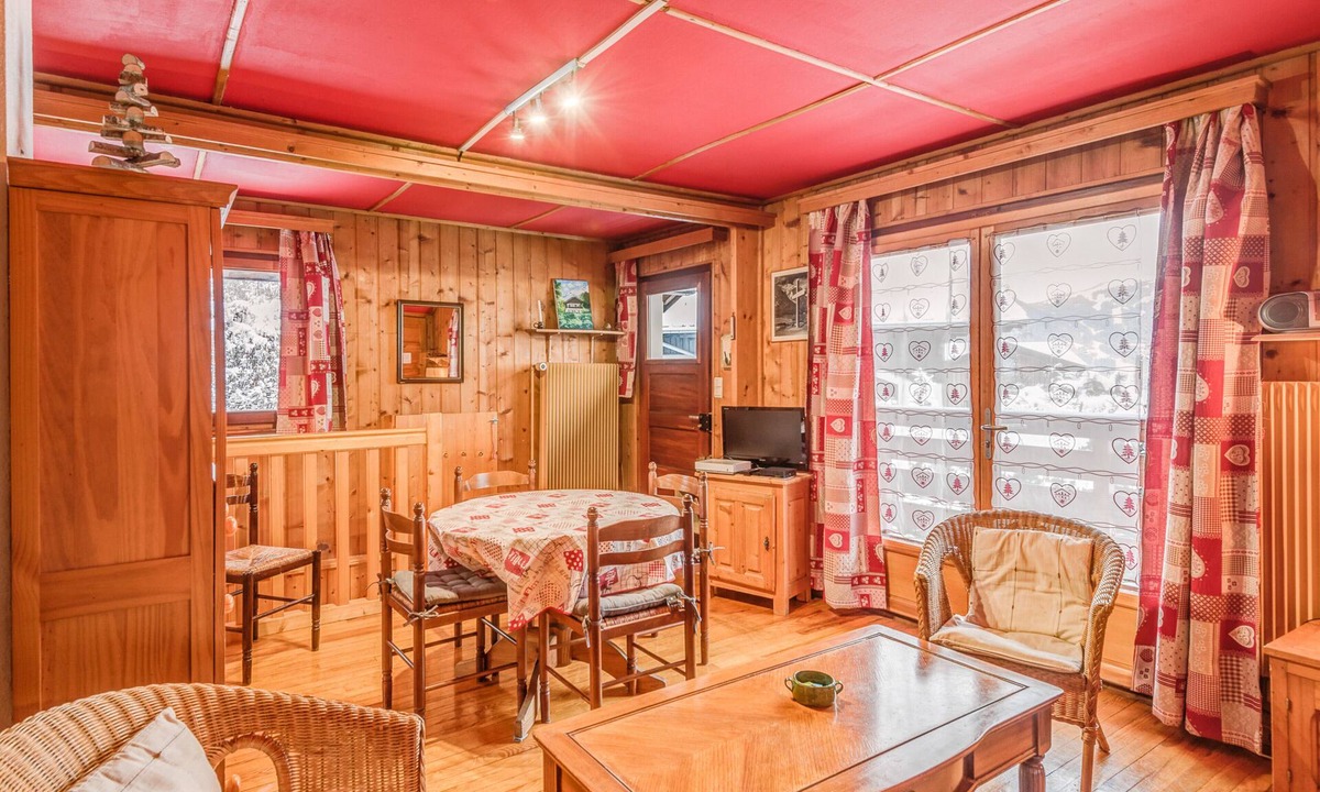 Les Bossons Ski Chalet | Chalet Bossons - Welkeys
