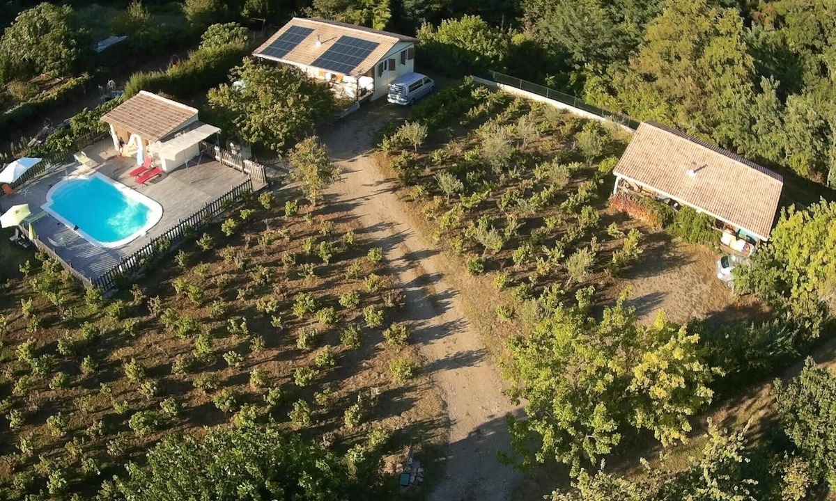 Le Martinet Cottage | Chalet Cévennes Gard Ardéche swimming pool calm garden many activities for all