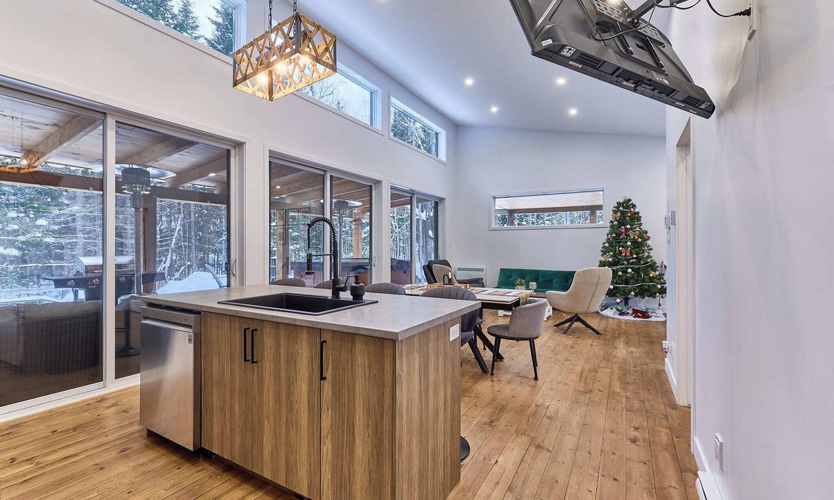 Notre-Dame-de-la-Merci Ski Chalet | Chalet Nordik Nara | Private & open-air spa