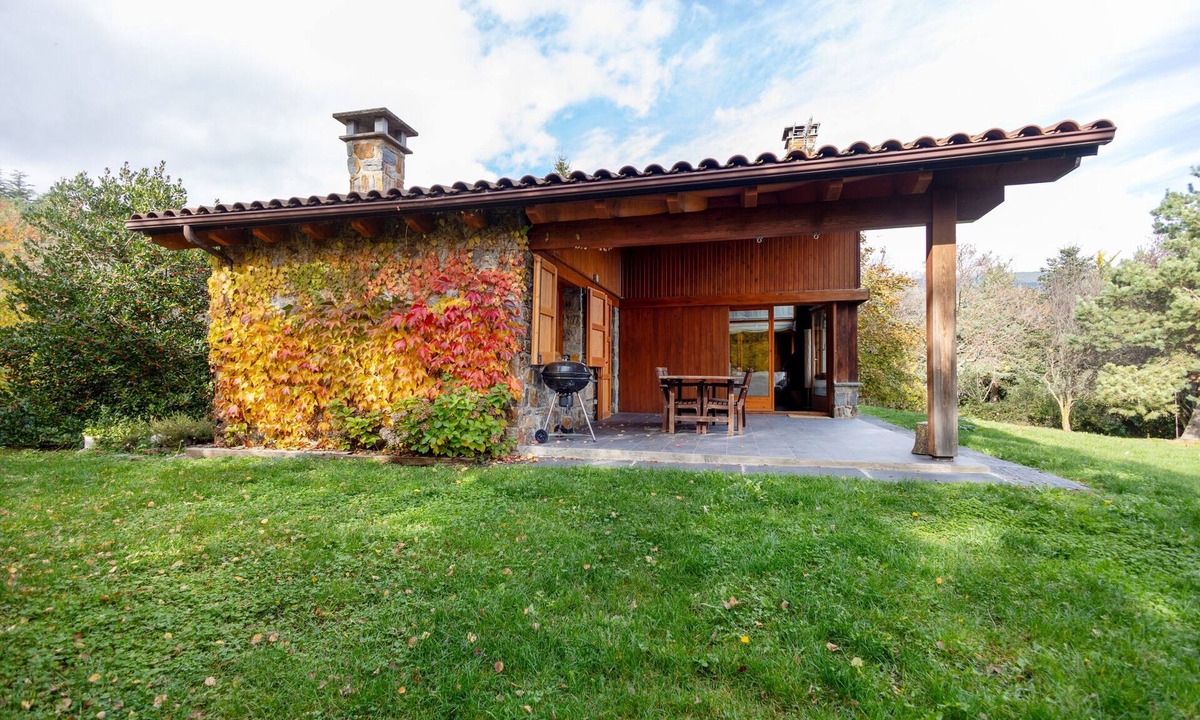 Campelles Ski Chalet | Chalet 'Casa Perecampelles -Vall De Núria-' with Mountain View, Private Terrace and Wi-Fi