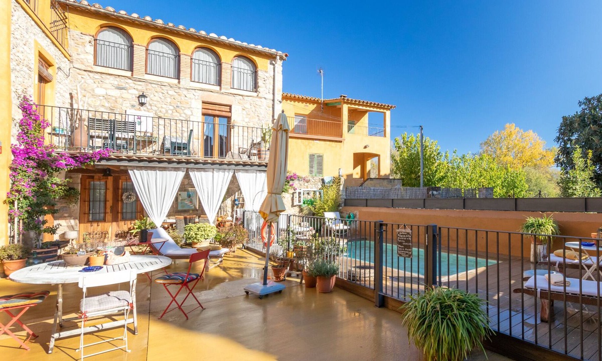 Vilert Ski Chalet | Chalet "Casa Vilert" with Mountain View, Shared Pool & Wi-Fi