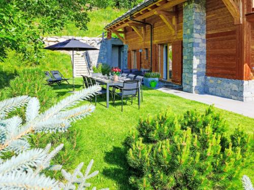 Randogne Ski Chalet | Chalet Chalet Astoria 6 by Interhome