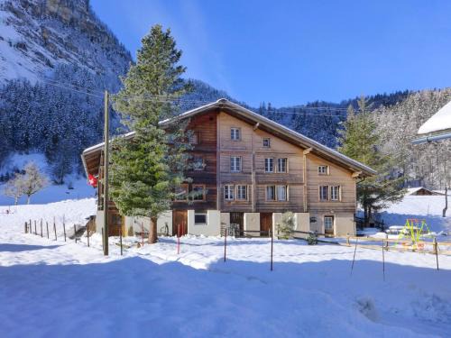 Reichenbach Ski Chalet | Chalet Chalet Wychel 8B by Interhome