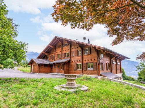Ollon Ski Chalet | Chalet Champ de Brent by Interhome