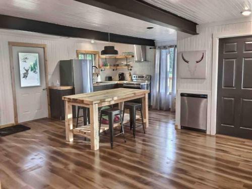 La Mitis House | Chalet Chez Dorance citq