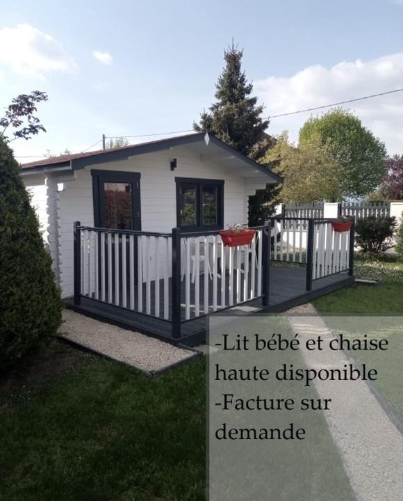 Faverges-de-la-Tour House | Chalet climatisé et chauffé a Faverges de la Tour
