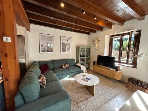 Vielha Ski Chalet | Chalet con encanto Jardín y Parking Privado