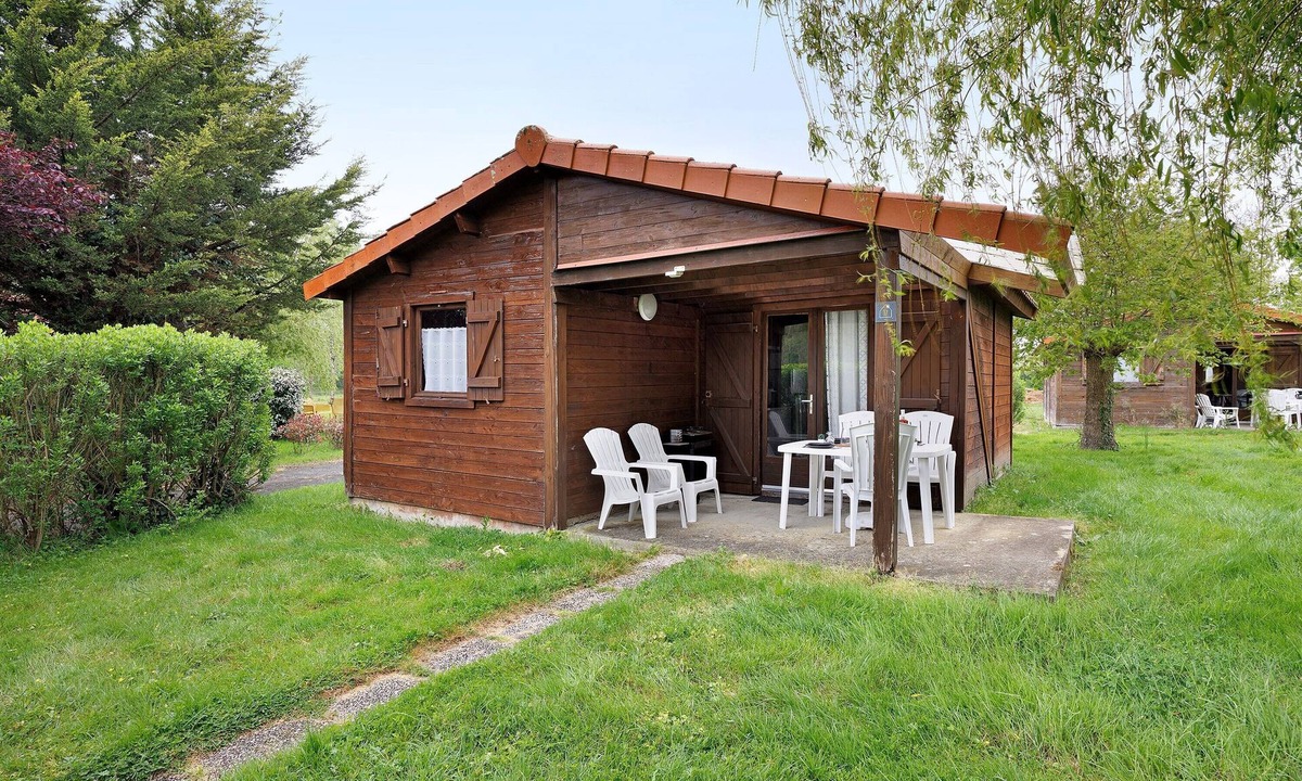 Saint-Gervais RV Rental | Chalet "Confort 17" with Terrace and Shared Pool
