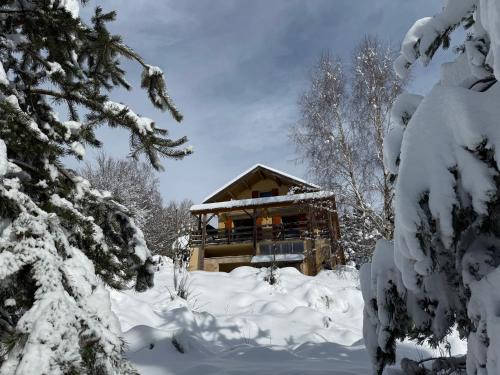 Saint-Sauveur-Camprieu Ski Chalet | Chalet confort avec cheminée