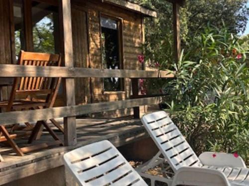 Les Mages Other | Chalet confortable avec terrasse - 7 pers. - API-1-52-2011