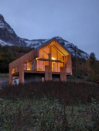 La Fare-en-Champsaur Ski Chalet | Chalet Coste Belle