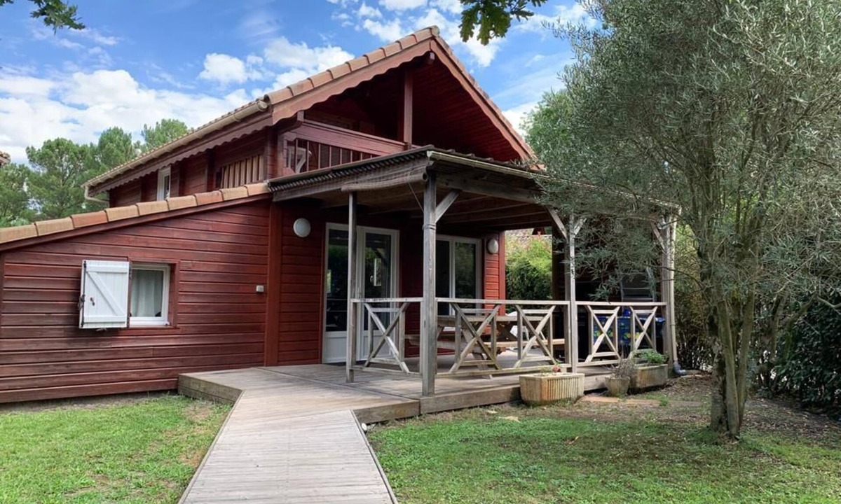 La Teste-de-Buch Ski Chalet | Chalet Cosy 3 Chambres
