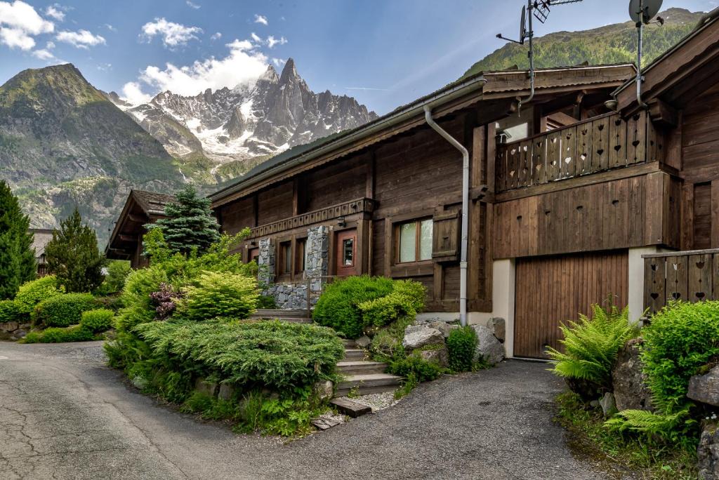 Les Praz-de-Chamonix Ski Chalet | Chalet d'Olivier