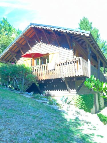 Montfort-sur-Boulzane Ski Chalet | Chalet de charme