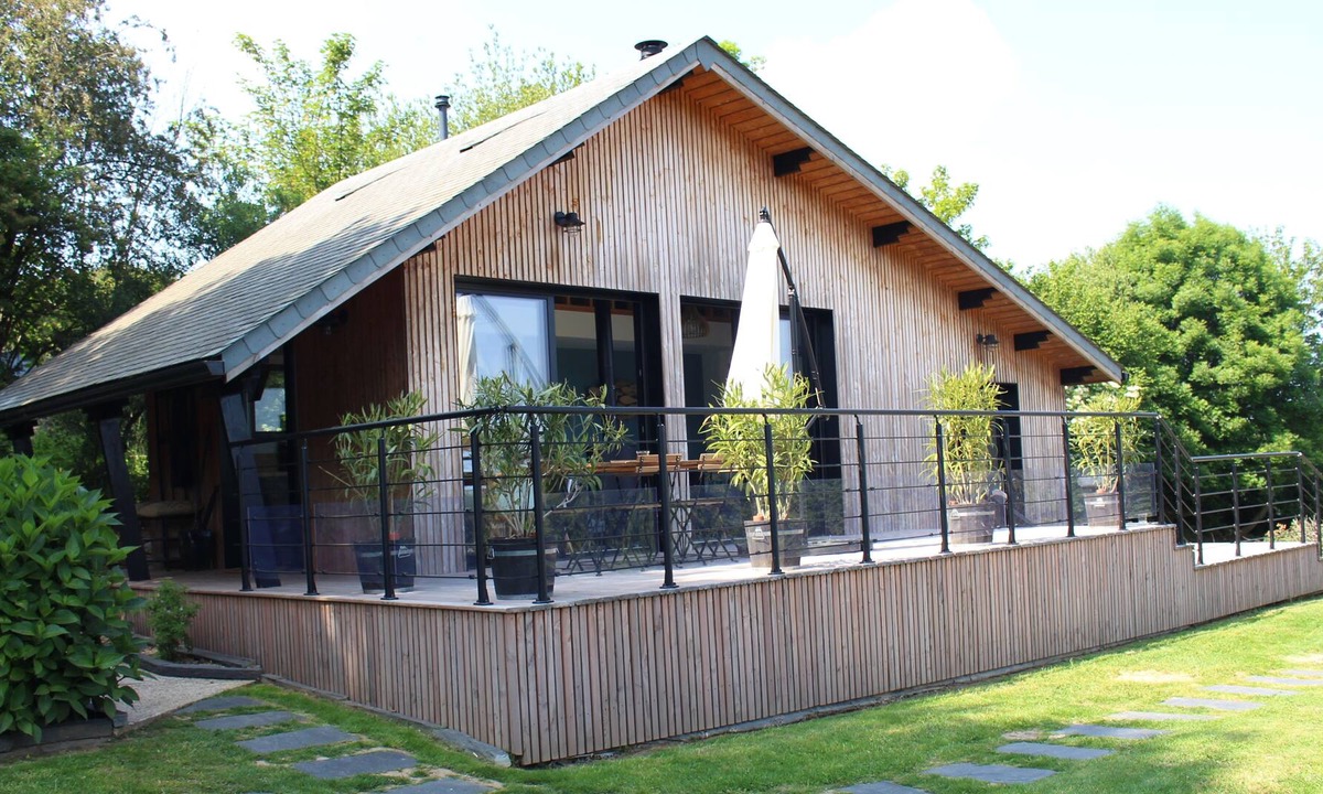 Valcanville Ski Chalet | Chalet de Charme Avec vue Imprenable!