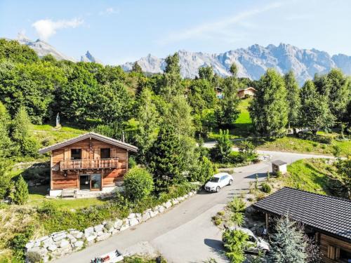 Ovronnaz Ski Chalet | Chalet Dendron by Interhome