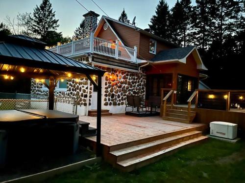 Saint-Jean-de-Matha Ski Chalet | Chalet des cascades