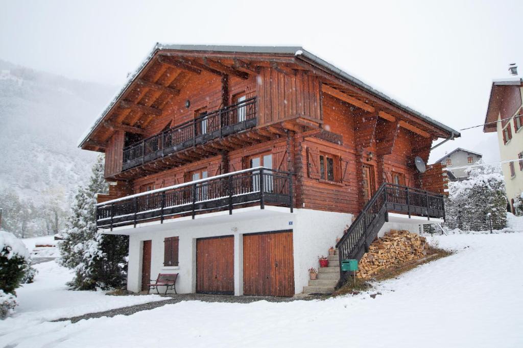 Seez Ski Chalet | Chalet du Pre