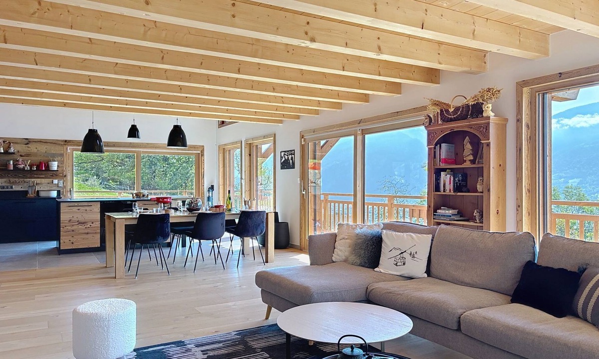 Thyez House | Chalet ECO by Interhome